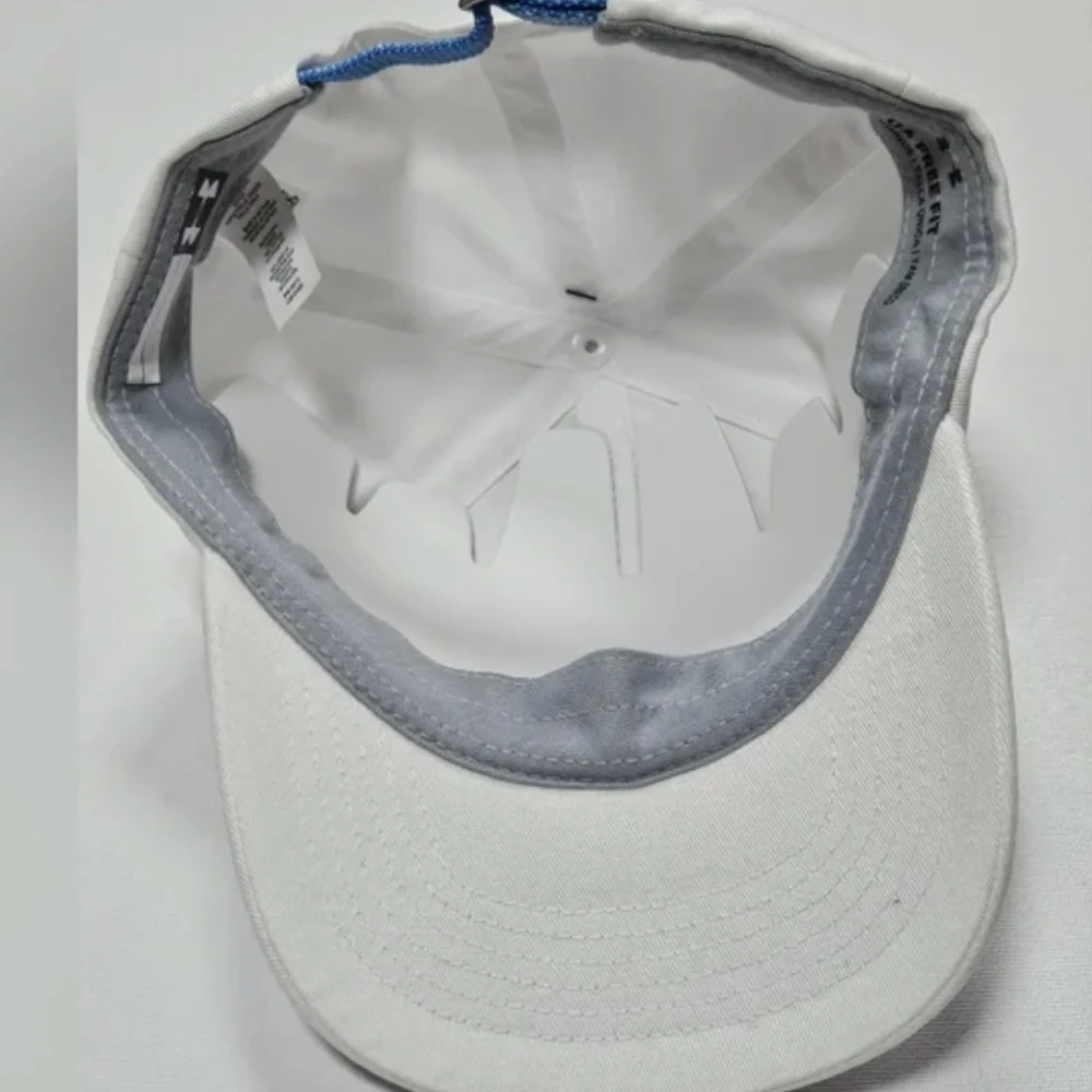 Under Armour Hat Cap Strap‎ Back Youth One Size White Embroidered UA Free Fit